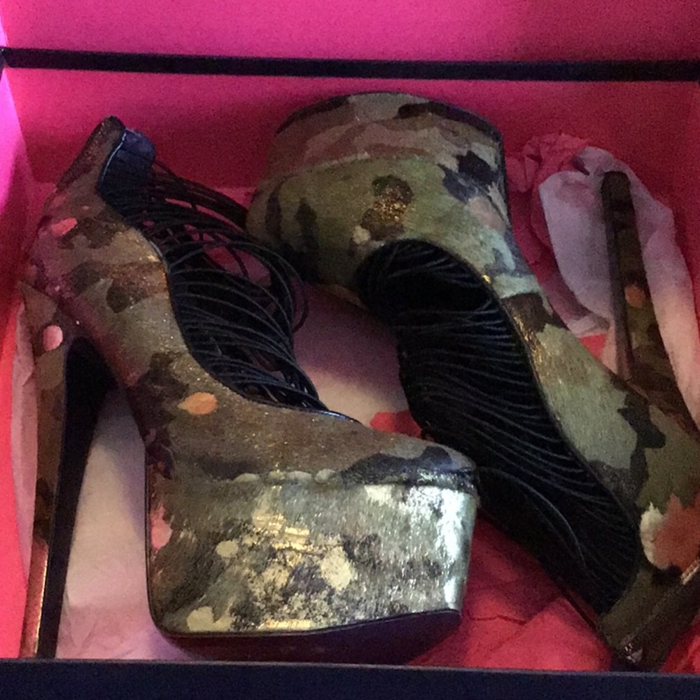 Platform London Trash Heels